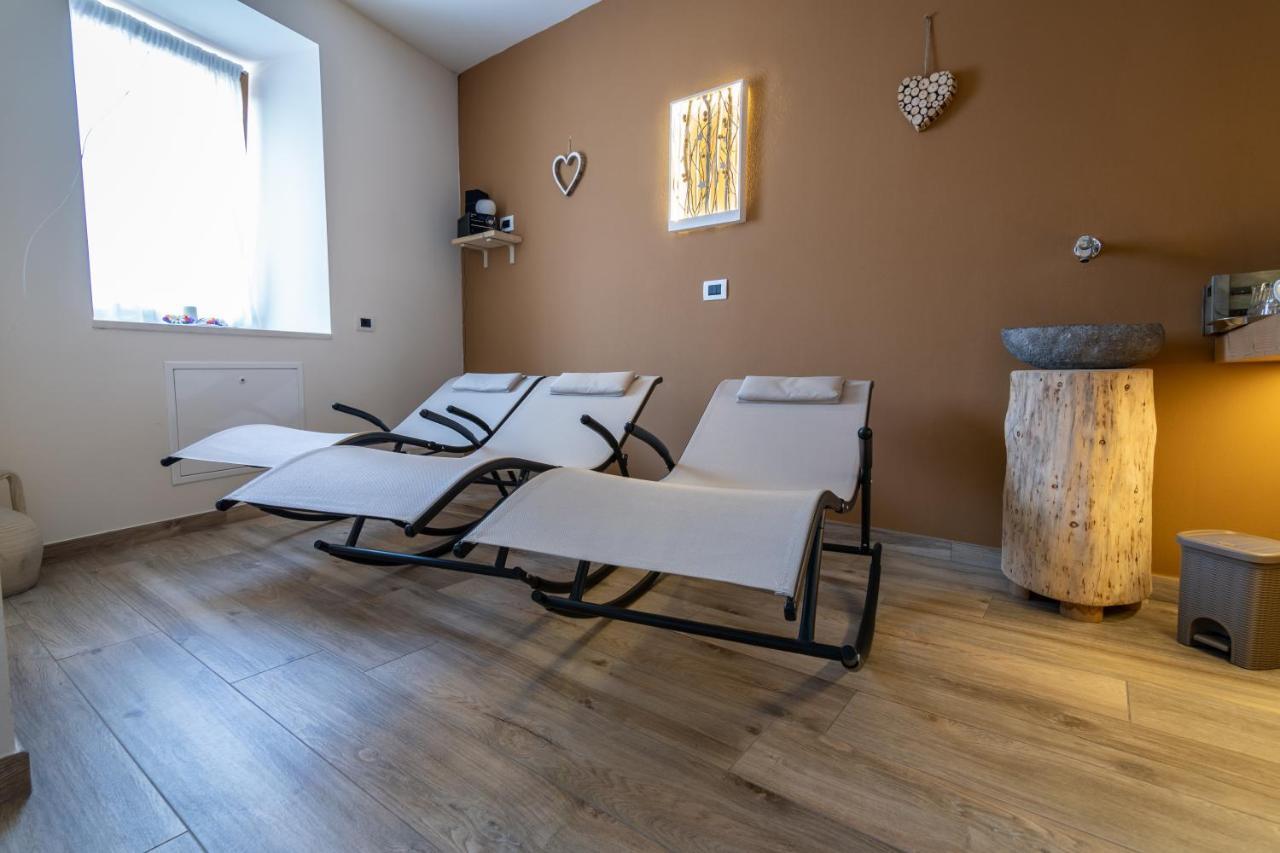 Aparthotel Dolomites Living&Relax Commezzadura Exterior foto